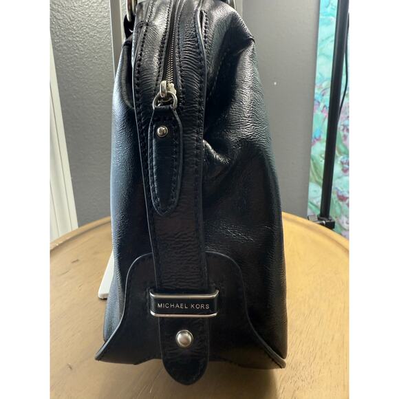 Michael Kors Vintage top handle satchel patent leather GUC - Picture 8 of 14